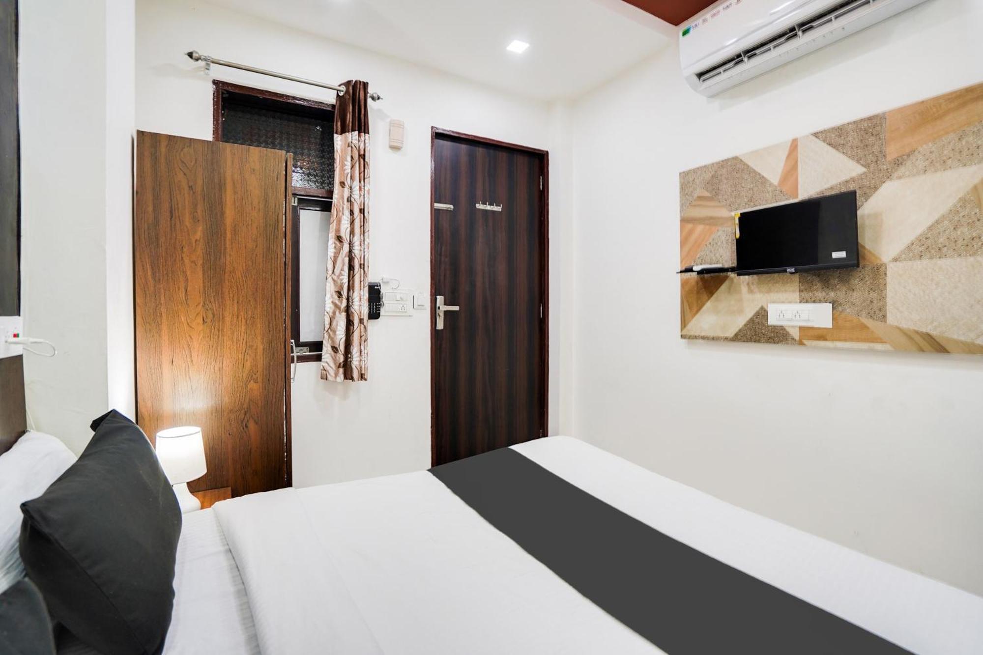 Super Oyo Hotel O Sky Wings Ajmer Eksteriør bilde